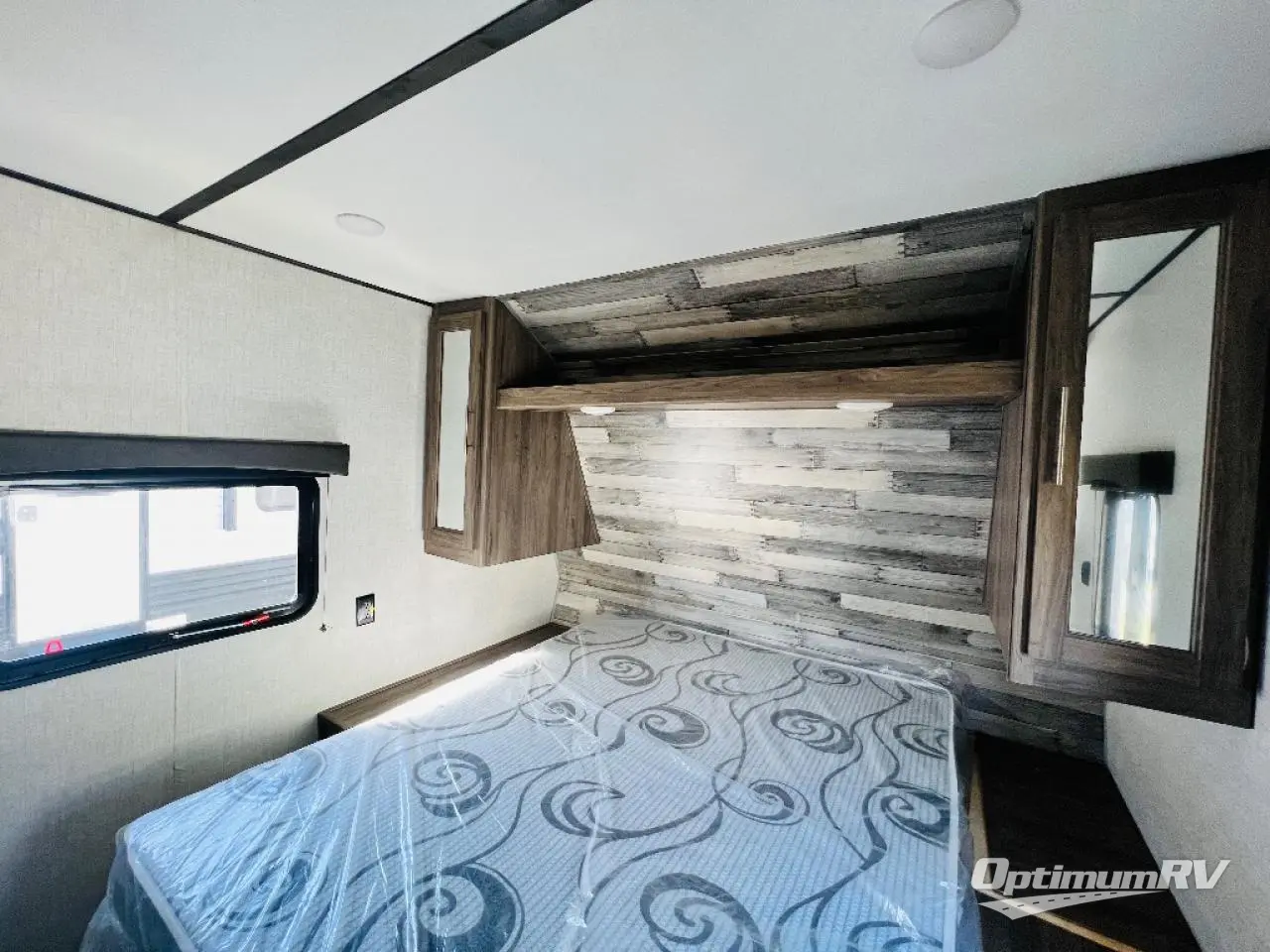 2022 CrossRoads Zinger ZR290KB Photo 15