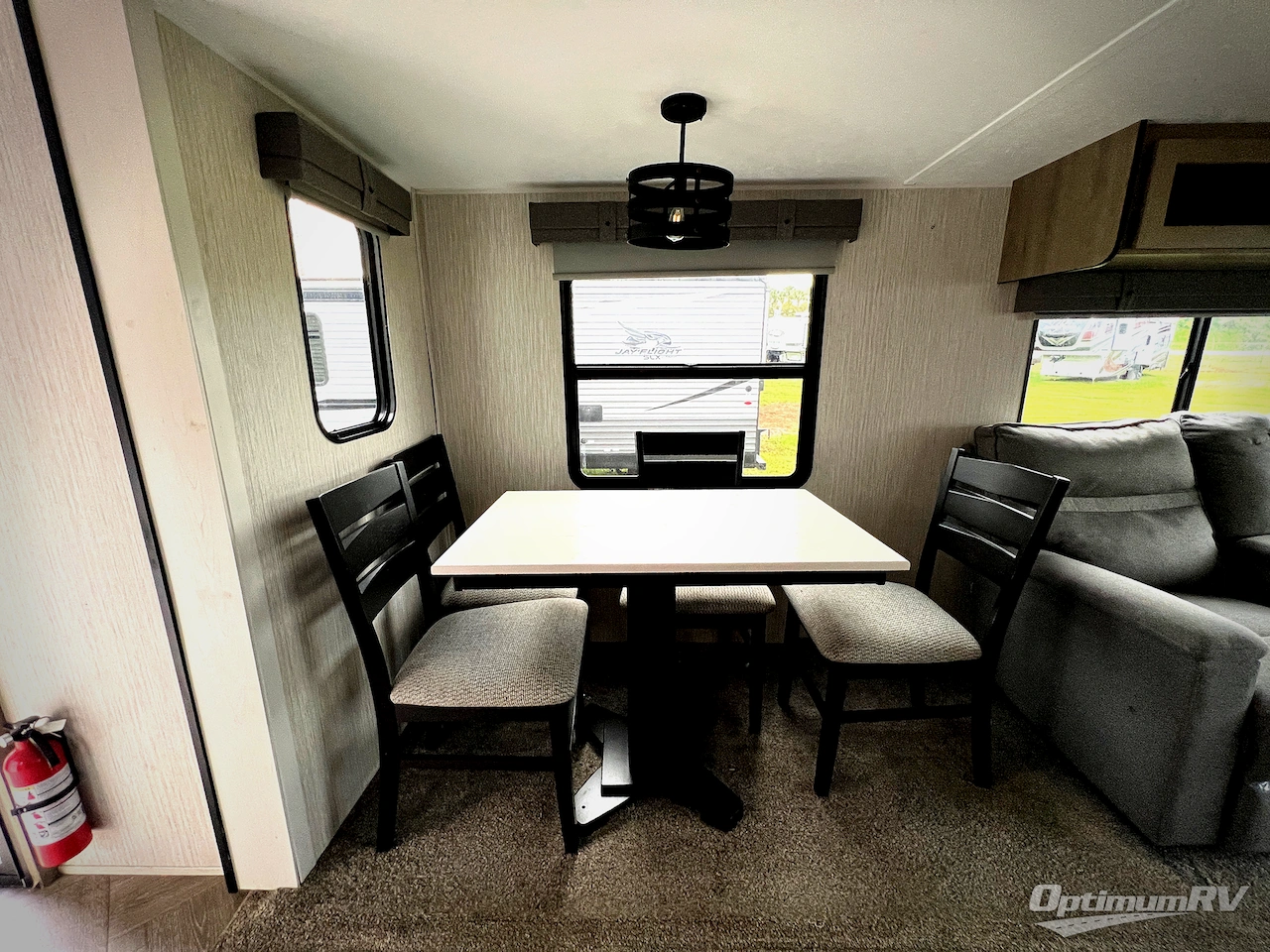 2022 Palomino Puma Destination 38RLQ Photo 10
