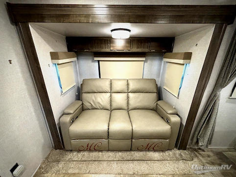 2022 Forest River Flagstaff Micro Lite 22FBS RV Photo 4