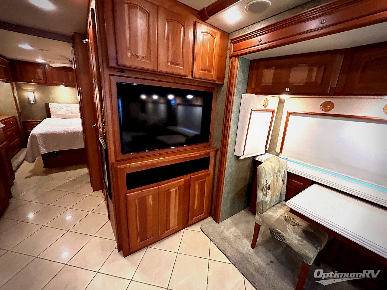 2013 Winnebago Journey 36M Photo 15