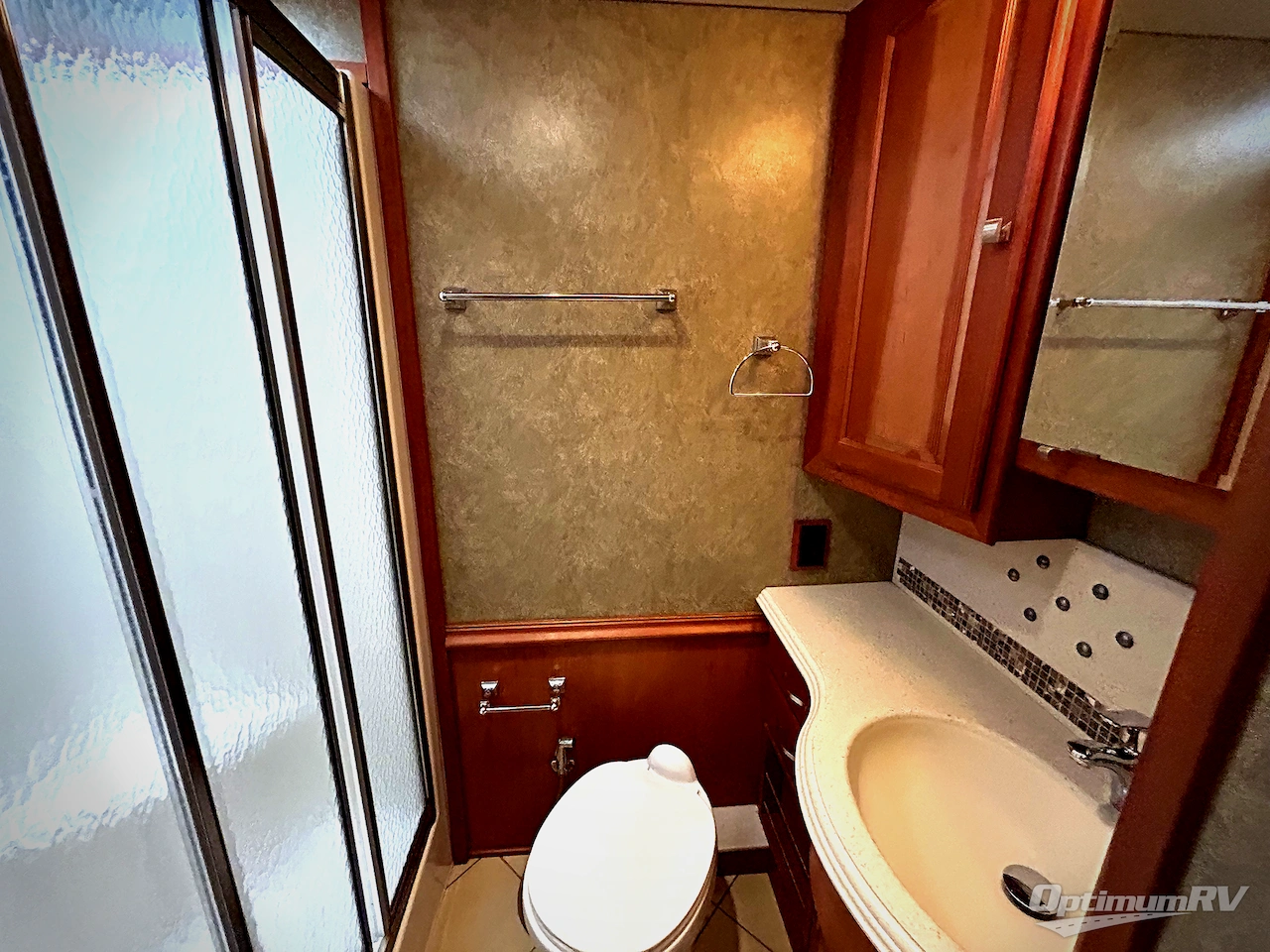 2013 Winnebago Journey 36M Photo 17