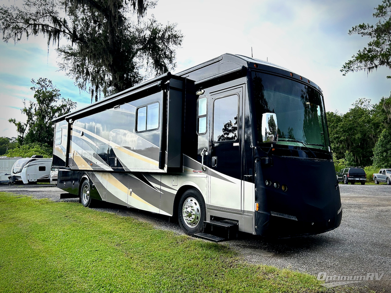 2013 Winnebago Journey 36M Photo 1