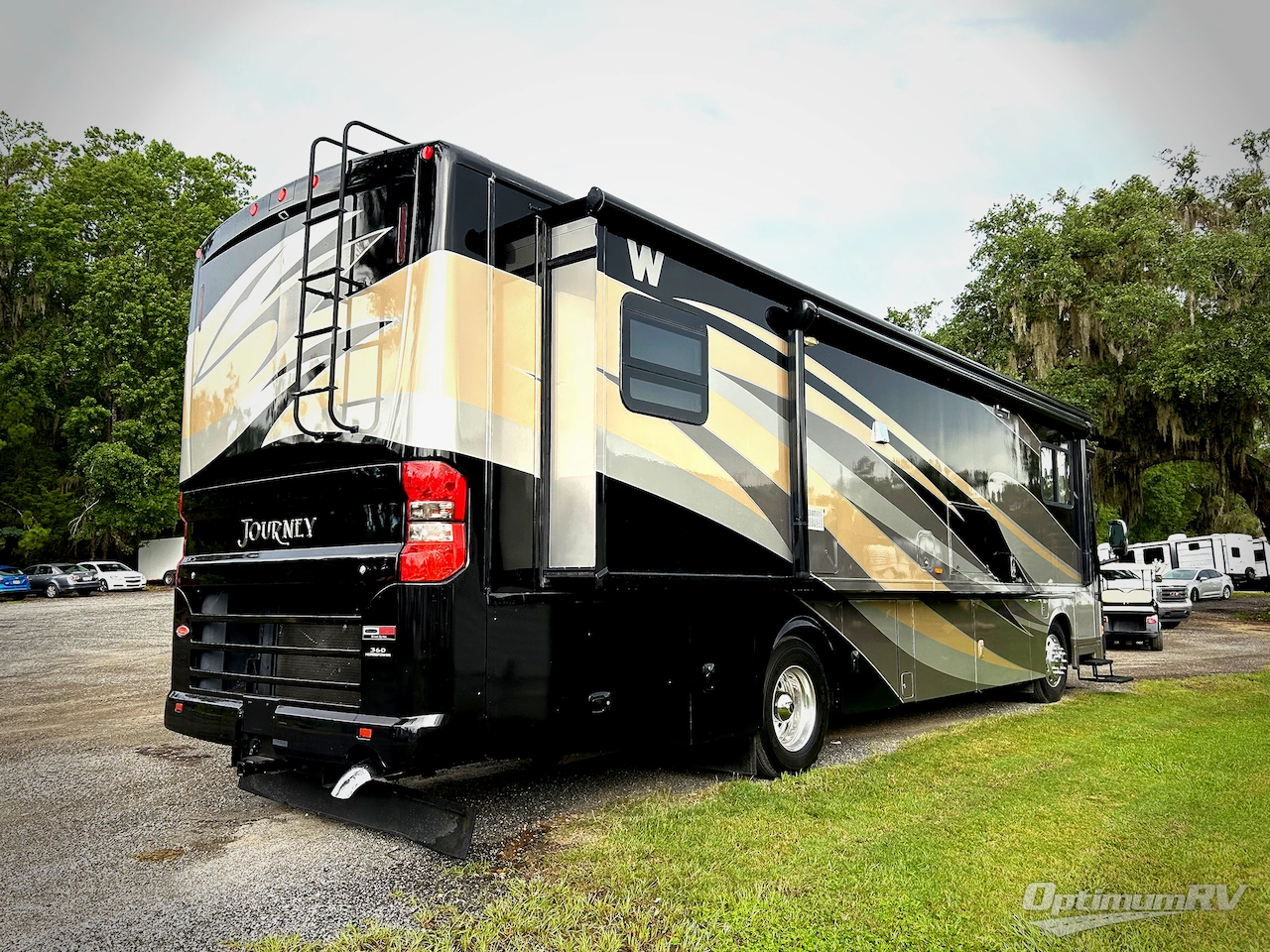 2013 Winnebago Journey 36M Photo 2