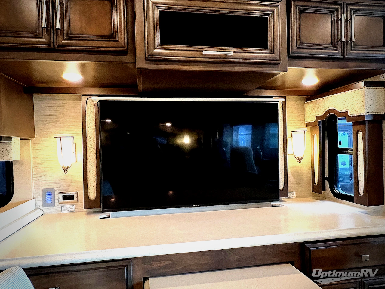 2019 Newmar Ventana 3407 Photo 8
