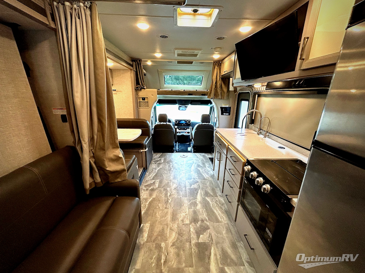 2023 Thor Quantum Sprinter MB24 Photo 5