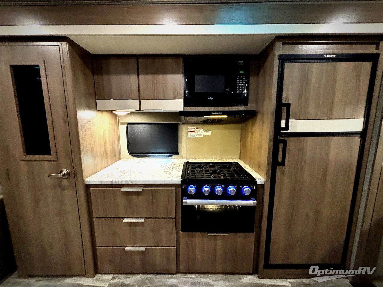 2021 Grand Design Imagine 3100RD Photo 13