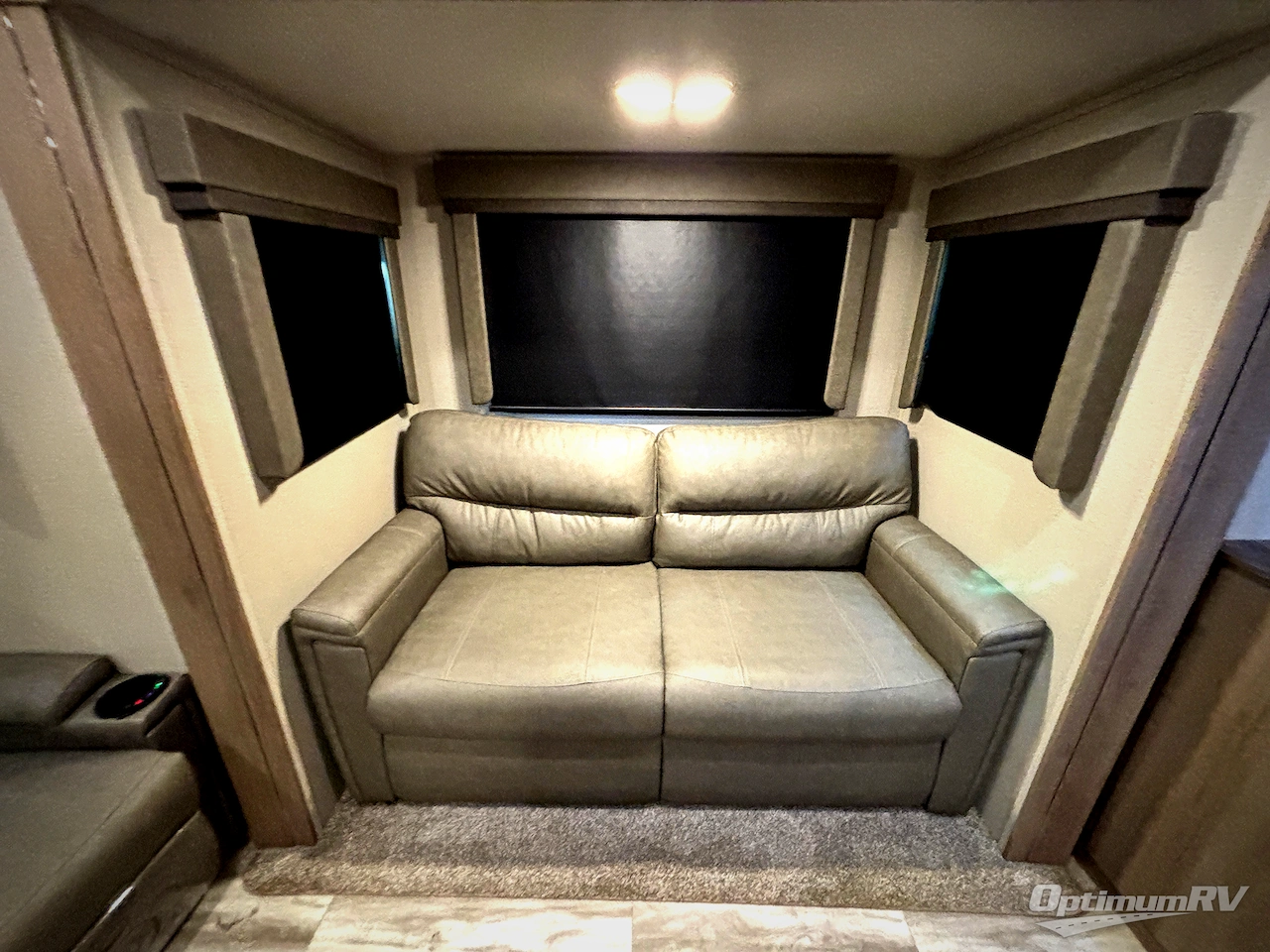2021 Grand Design Imagine 3100RD Photo 17