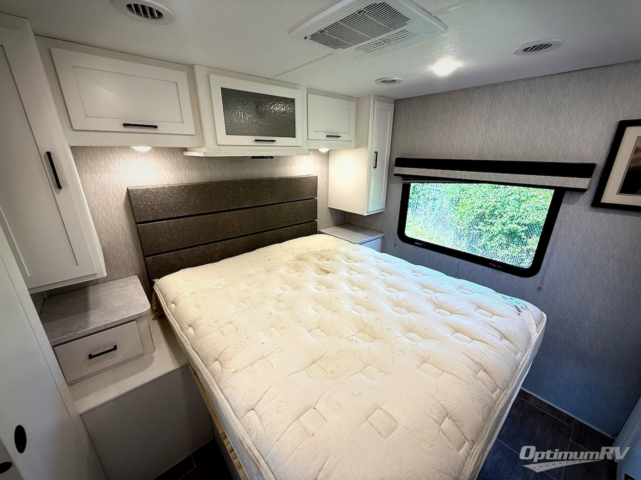 2023 Coachmen Encore SE 29SS Photo 14