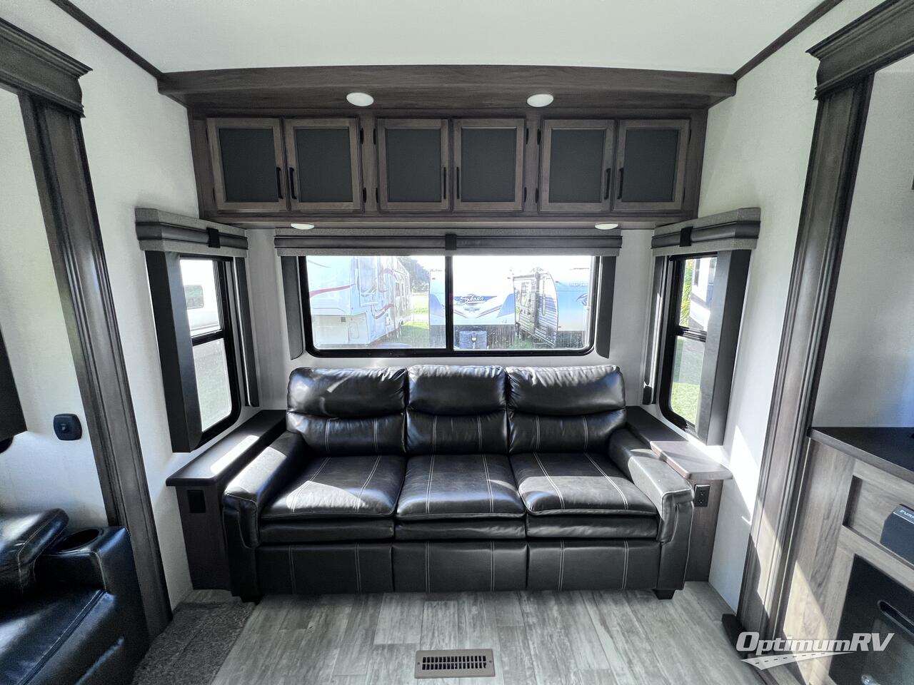 2021 Prime Time Sanibel 3102RSWB Photo 8