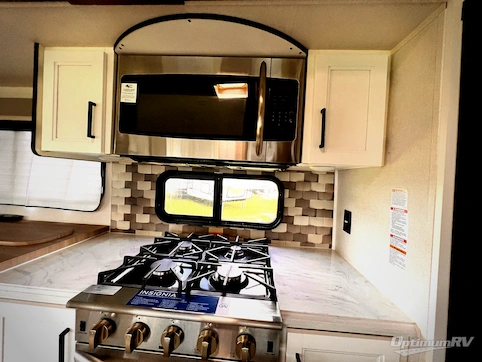 2022 Prime Time Crusader 305RLP RV Photo 3