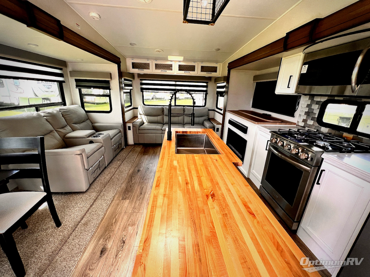 2022 Prime Time Crusader 305RLP Photo 3