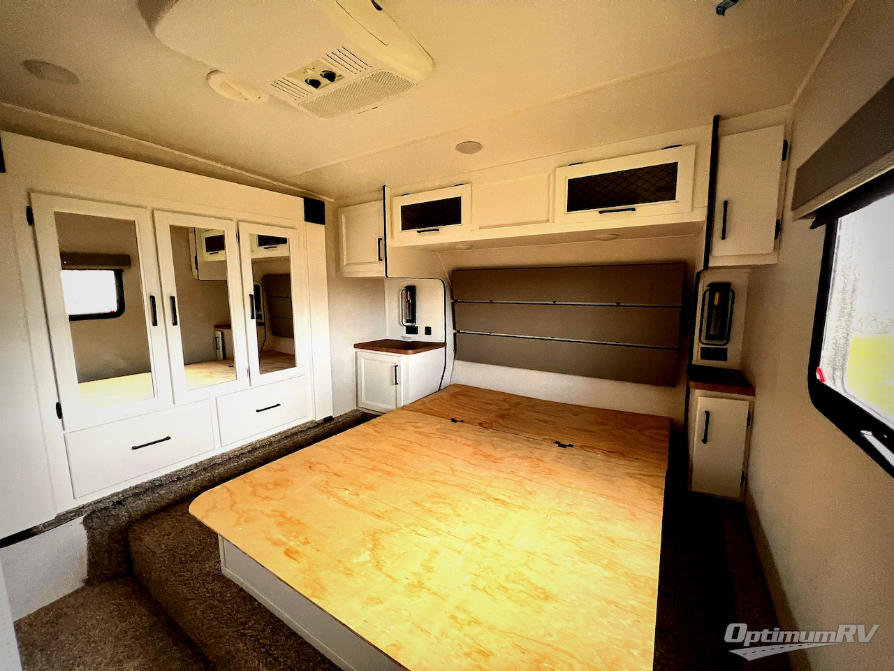 2022 Prime Time Crusader 305RLP Photo 18