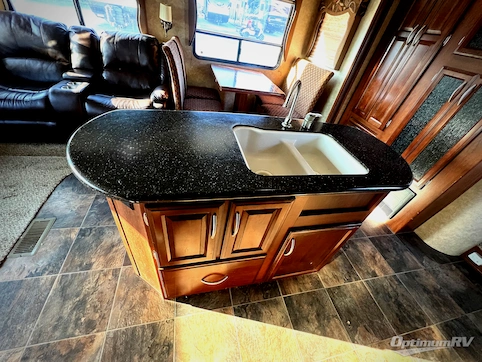 2013 Prime Time Crusader 295RST RV Photo 3