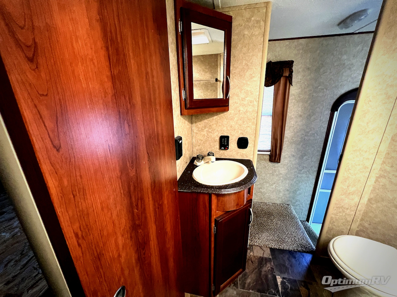 2013 Prime Time Crusader 295RST Photo 19