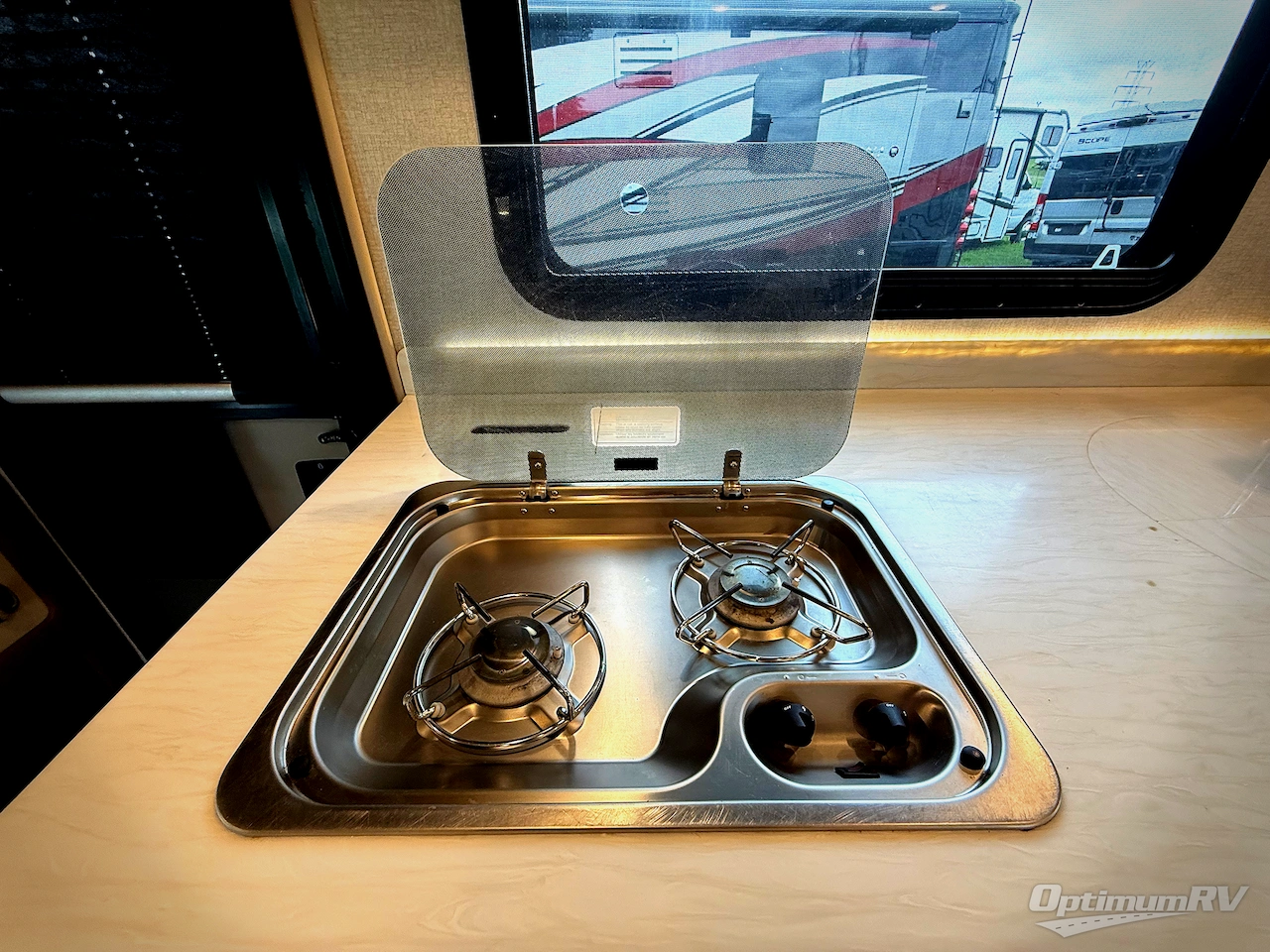 2019 Tiffin Wayfarer 25 RW Photo 9