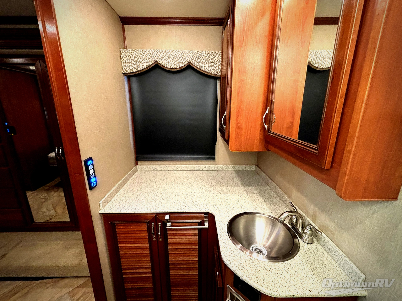 2016 Holiday Rambler Vacationer 37BH Photo 21