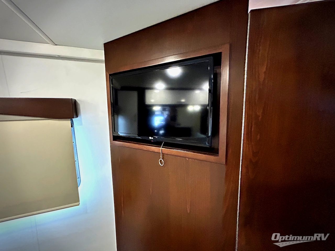 2021 Regency ULTRABROUGH 25MB Photo 17