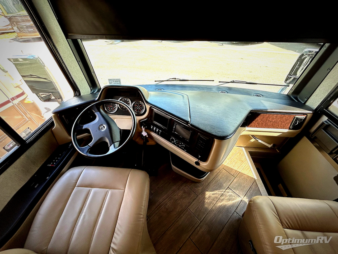 2018 Holiday Rambler Endeavor XE 38F Photo 6