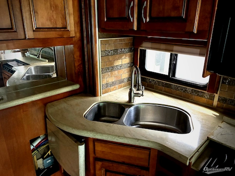 2012 Holiday Rambler Ambassador 40PQD RV Photo 3