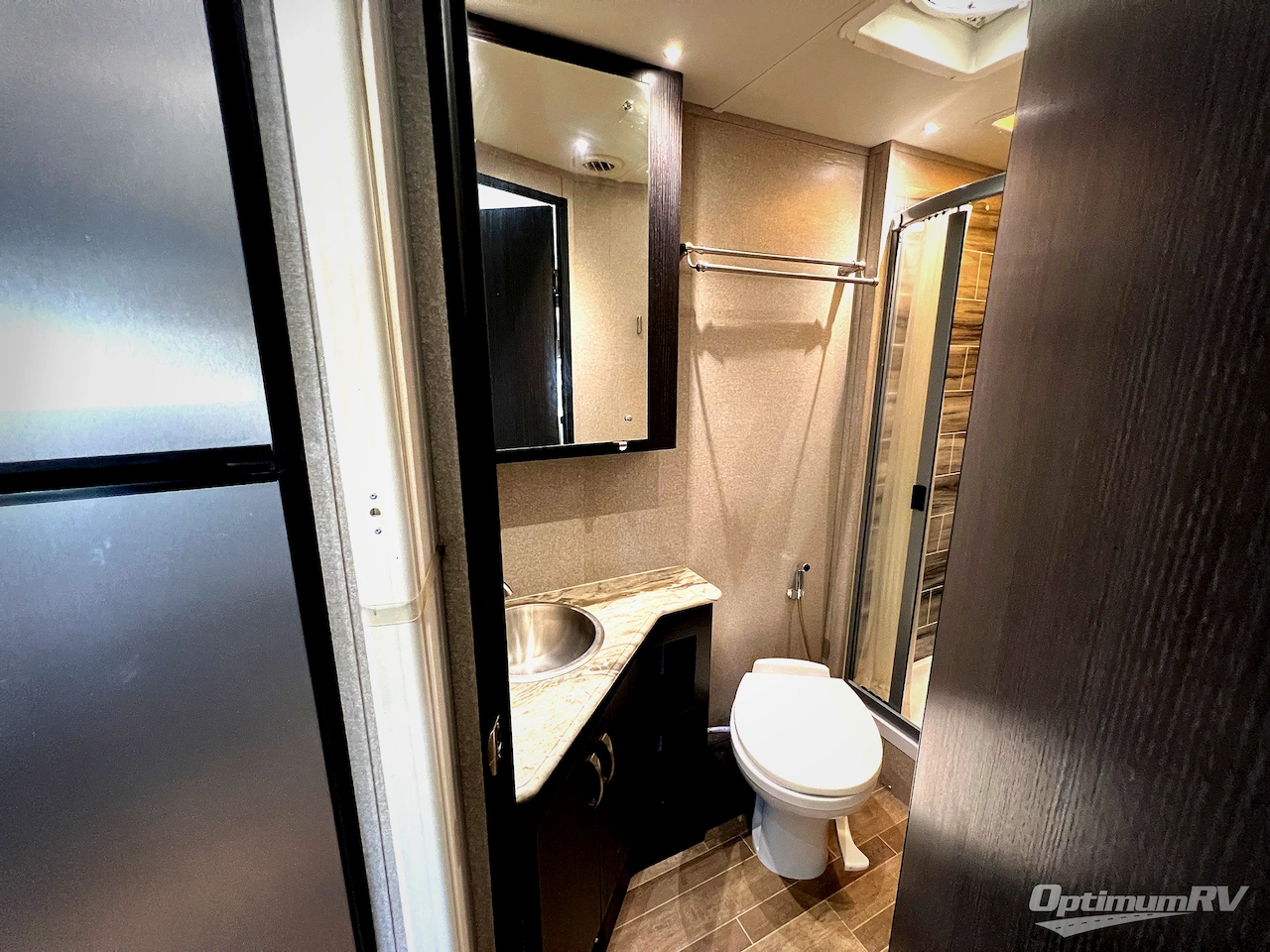 2020 Dynamax isata 3 24FW Photo 15