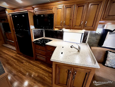 2015 Newmar Ventana 3436 RV Photo 2