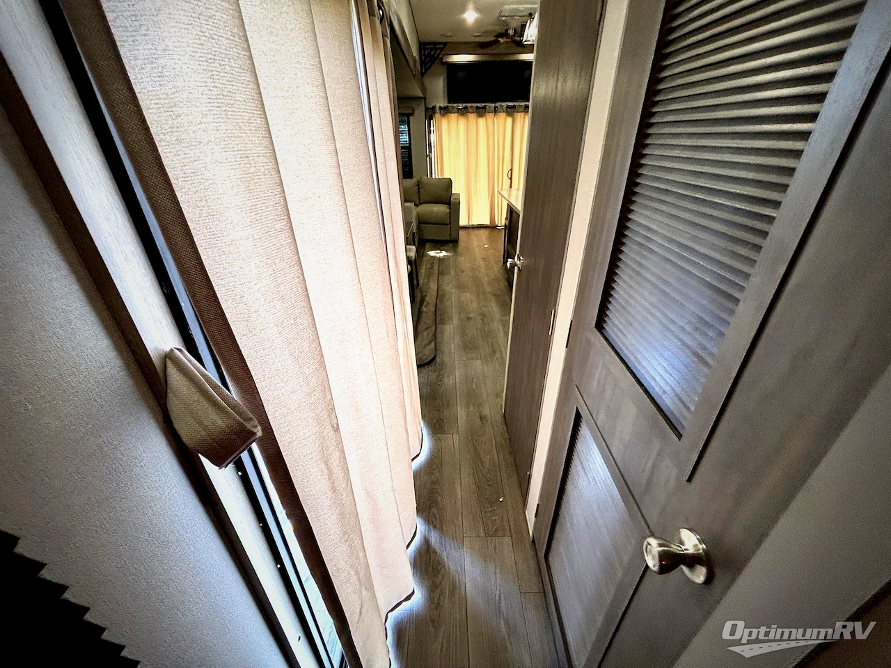 2026 Coachmen Catalina Destination Series 43CONDO Photo 17