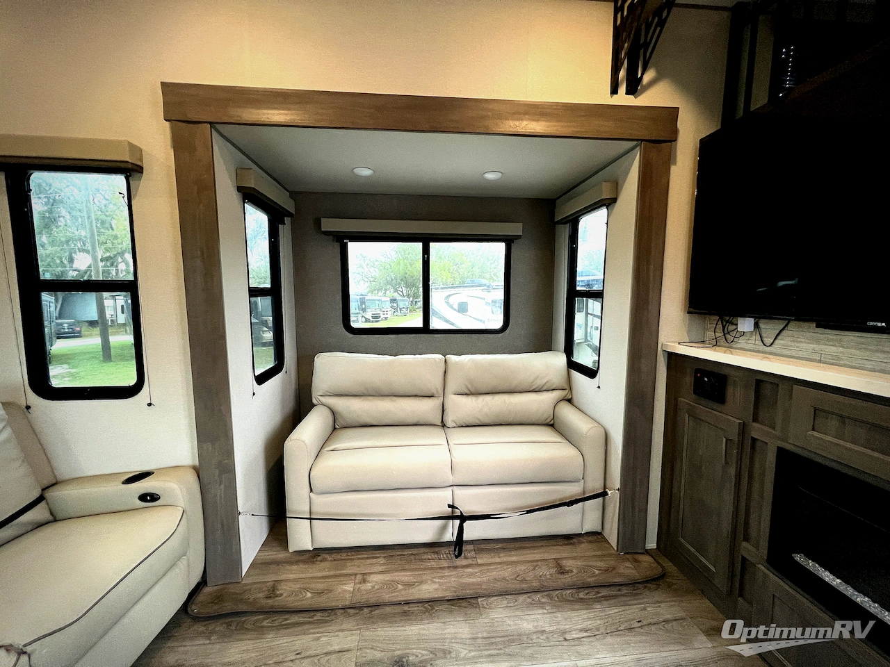 2026 Coachmen Catalina Destination Series 44CONDO Photo 6