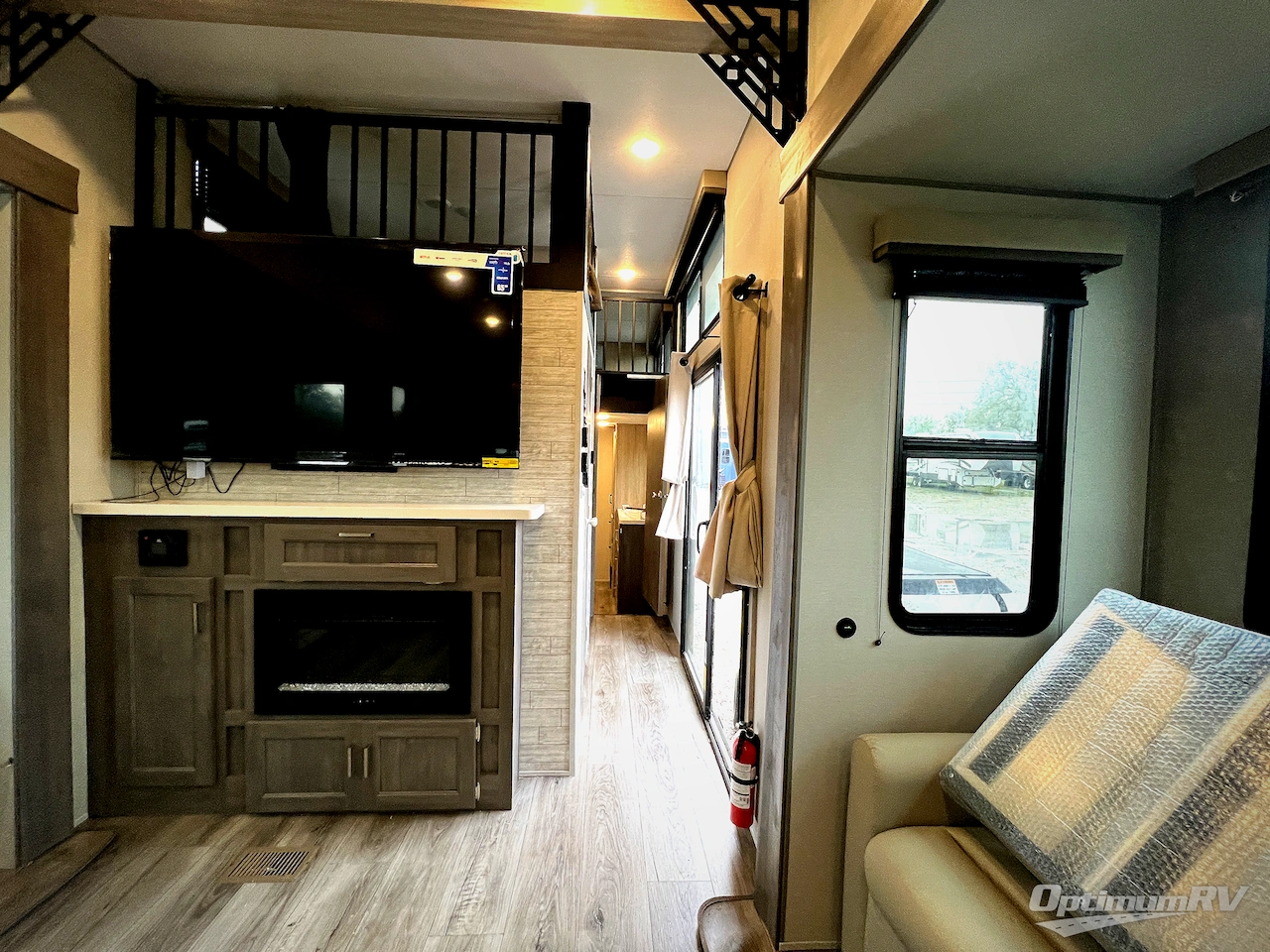 2026 Coachmen Catalina Destination Series 44CONDO Photo 10