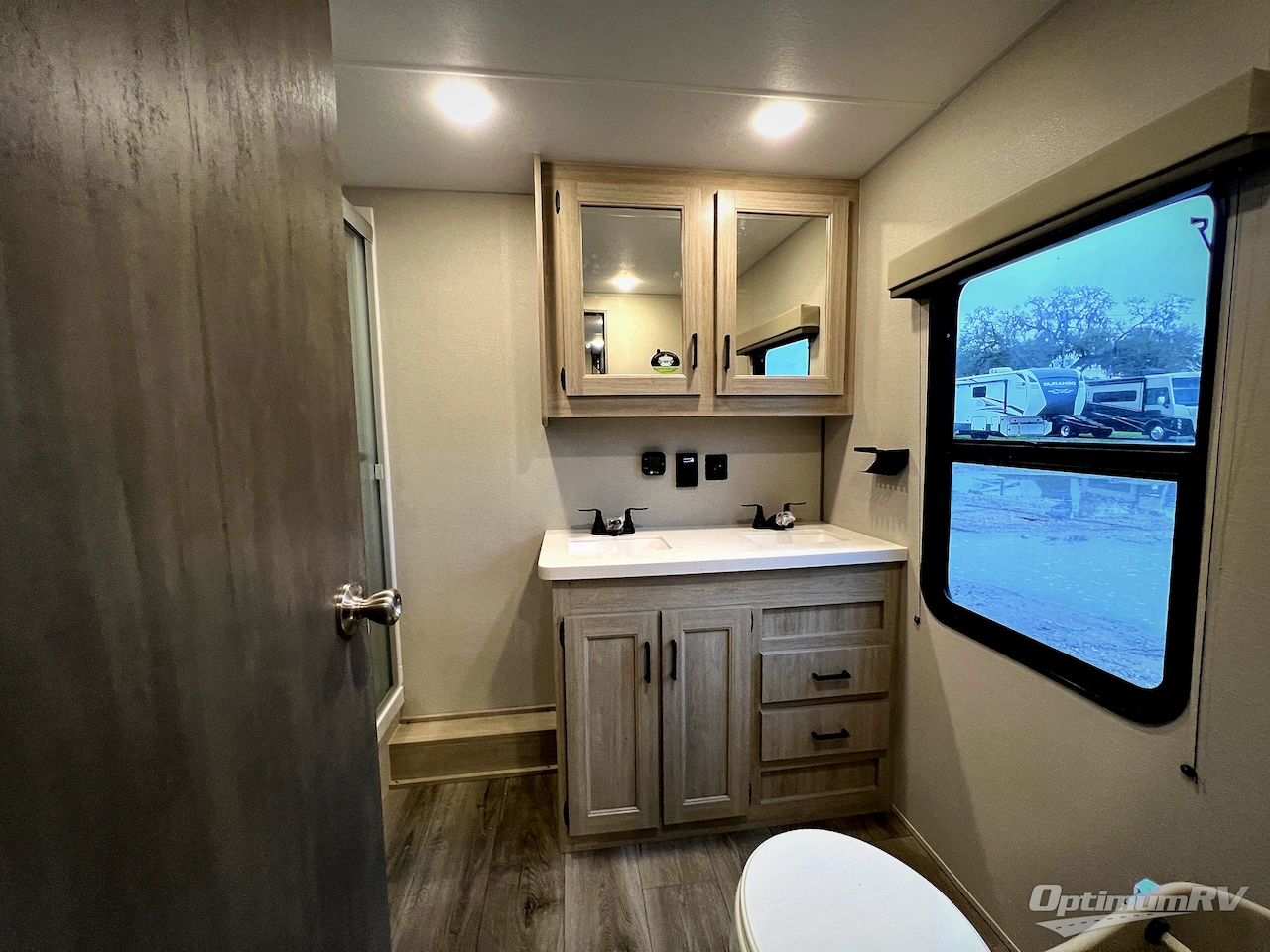 2026 Coachmen Catalina Destination Series 44CONDO Photo 20