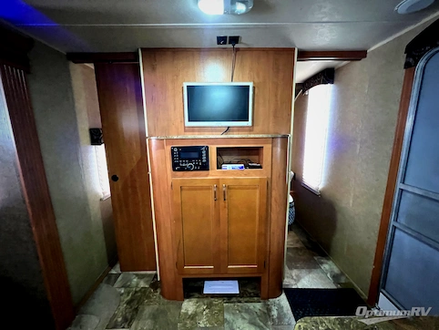 2015 Forest River Cherokee 294BH RV Photo 2