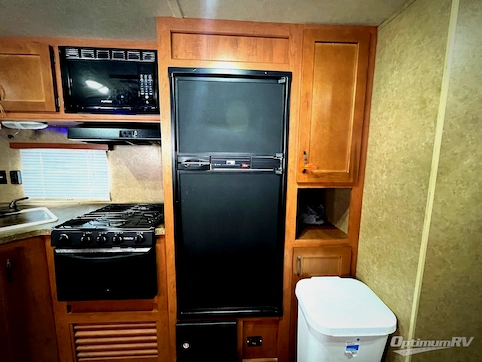 2015 Forest River Cherokee 294BH RV Photo 3