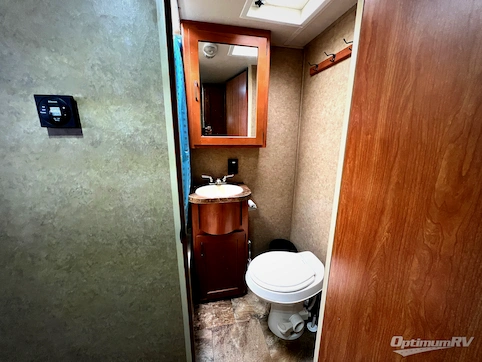 2015 Forest River Cherokee 294BH RV Photo 4