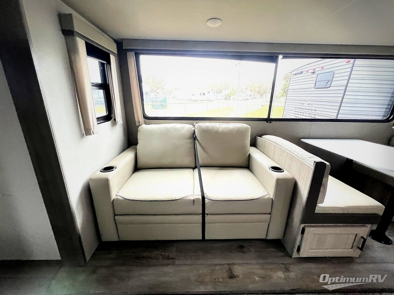 2026 Coachmen Catalina Legacy Edition 333DORM Photo 5