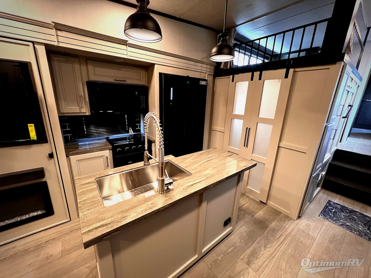 2025 Keystone Cougar 360MBI Photo 6