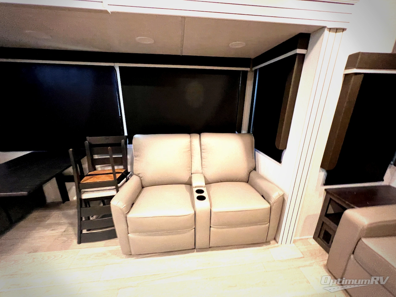 2025 Keystone Cougar 360MBI Photo 11