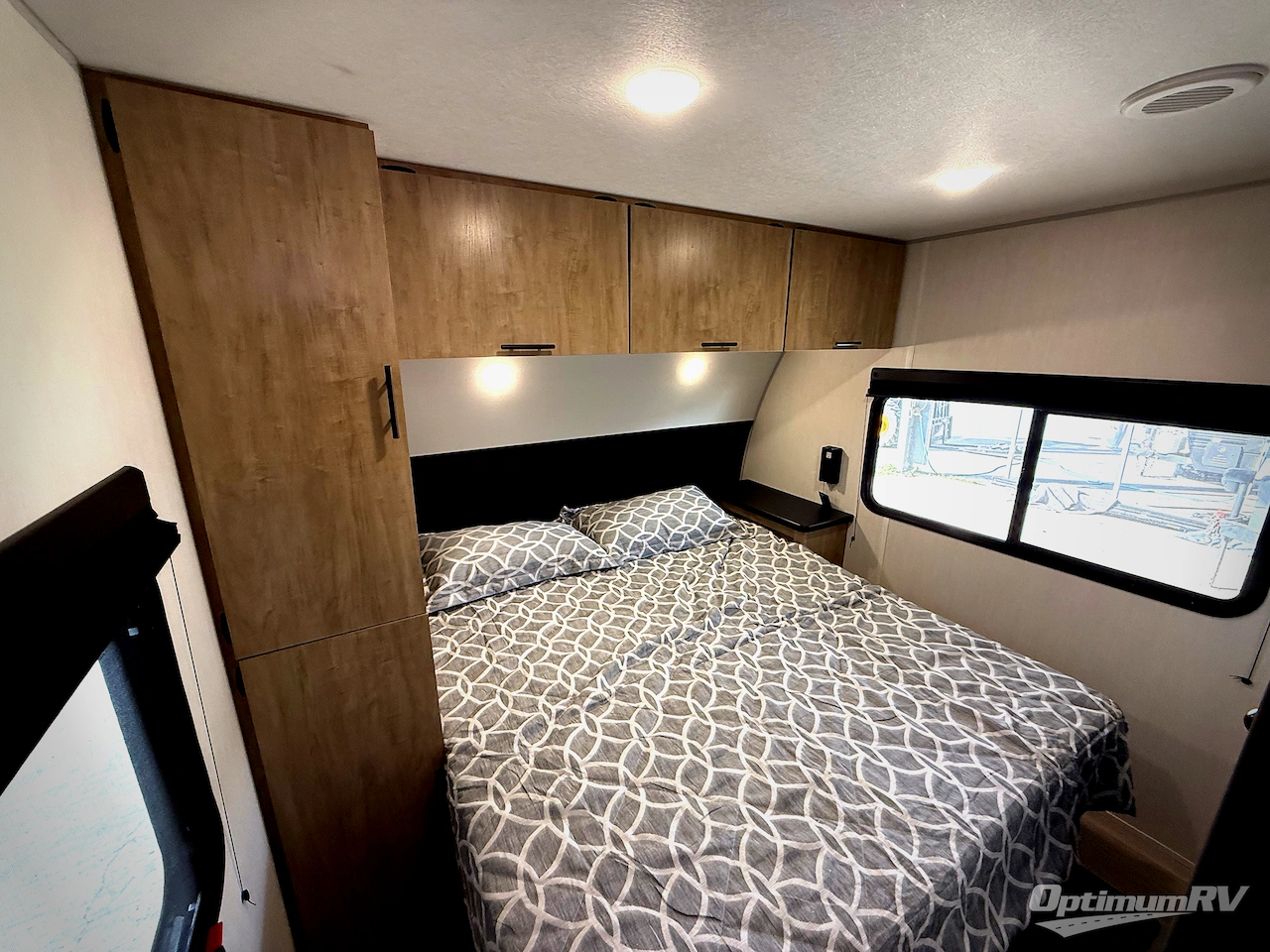 2026 Forest River Cherokee Grey Wolf 29QB Photo 13