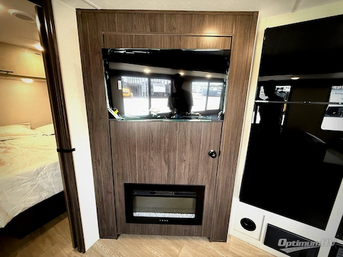 2027 Forest River Cherokee Alpha Wolf 27BHX RV Photo 4