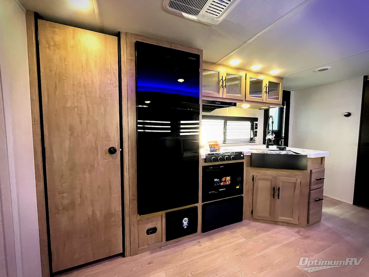 2026 Forest River Cherokee Grey Wolf 29QB Photo 8