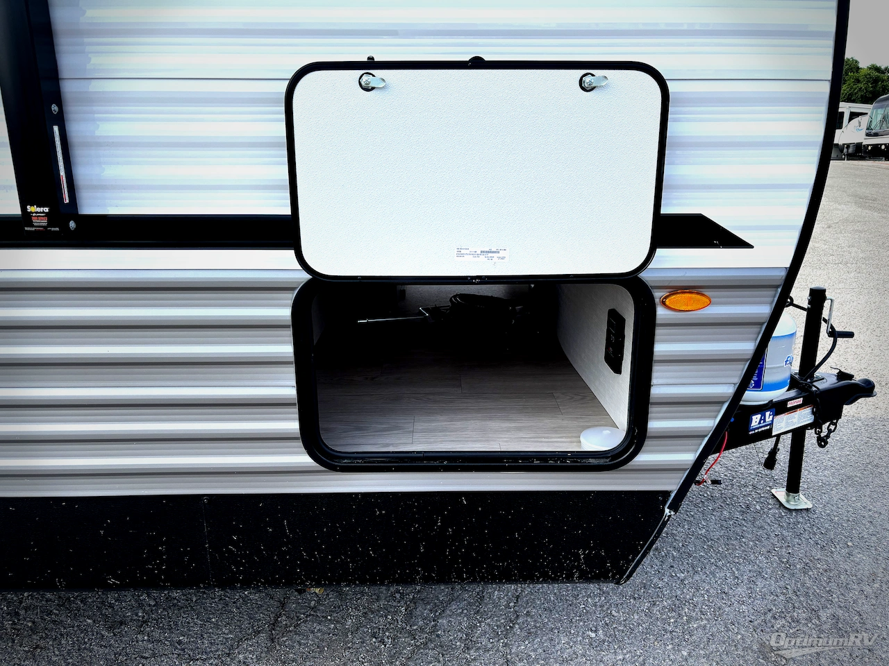 2026 Coachmen Clipper 5K Series 242MK Photo 13