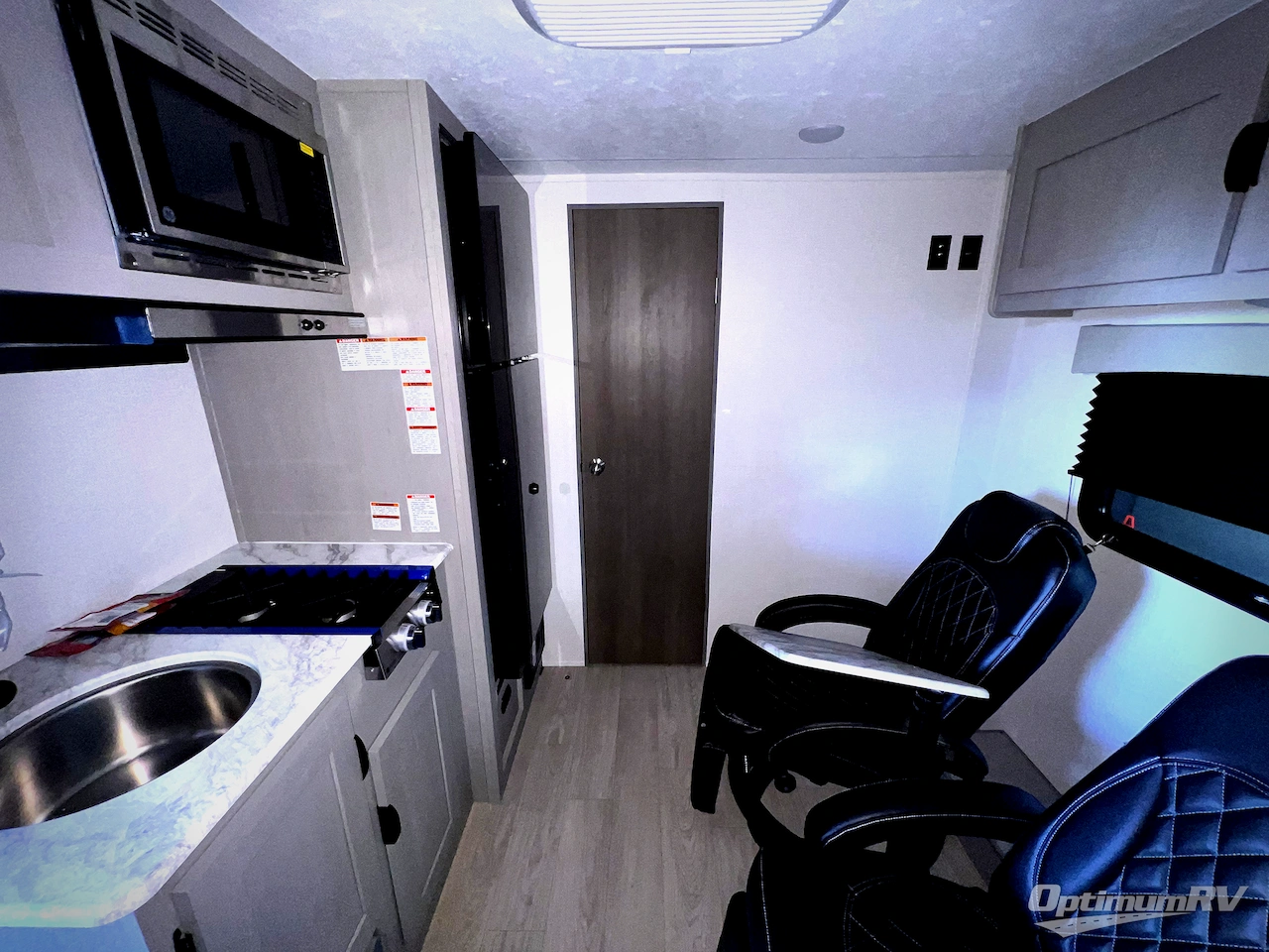 2026 Coachmen Clipper 4K Series 18FQ Photo 3