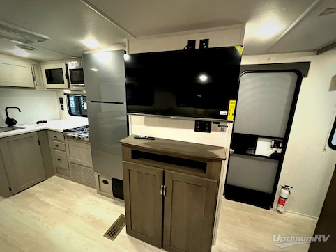 2026 Coachmen Clipper 6K Series 282DORM RV Photo 3