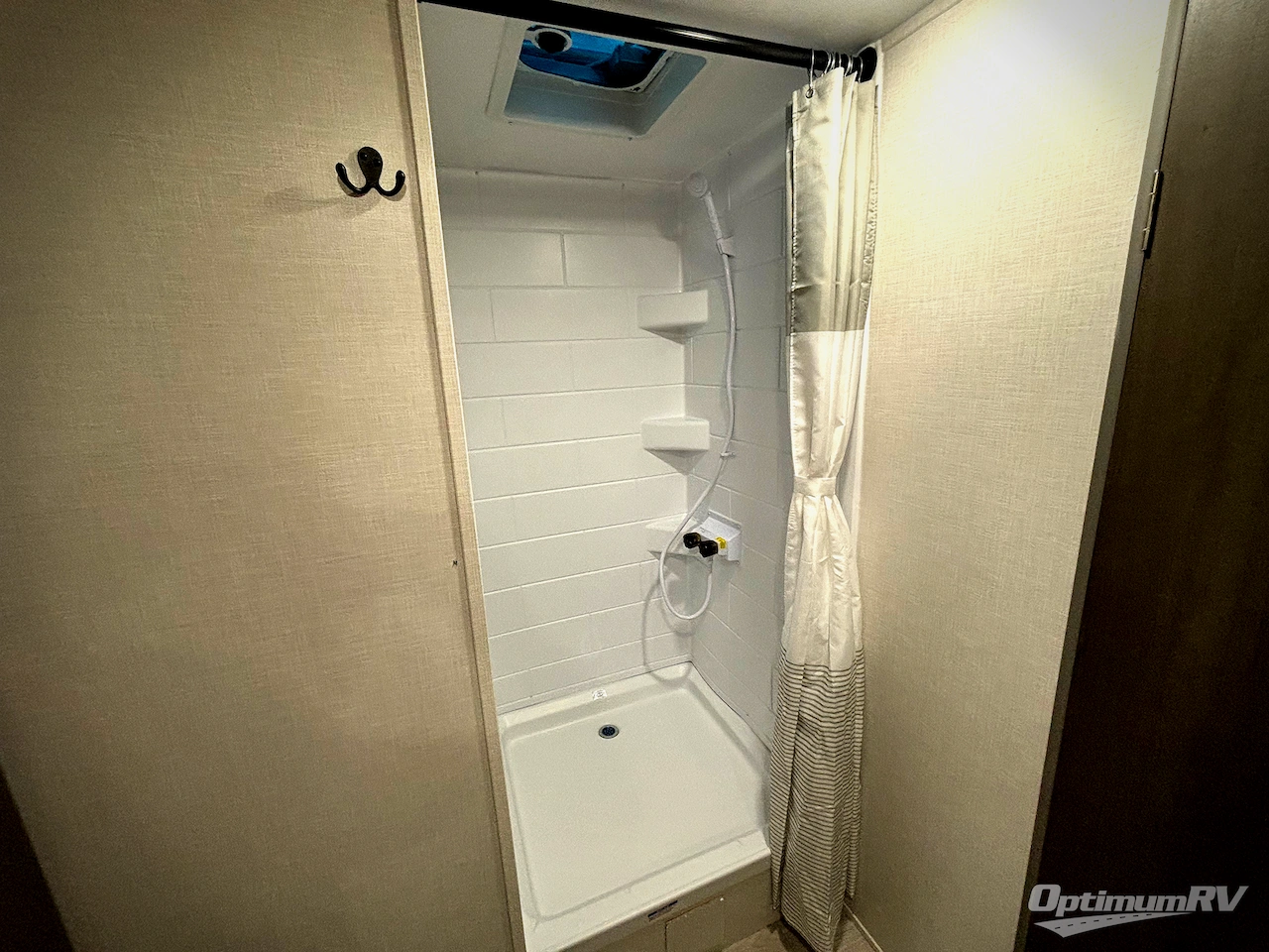 2026 Coachmen Clipper 6K Series 282DORM Photo 14