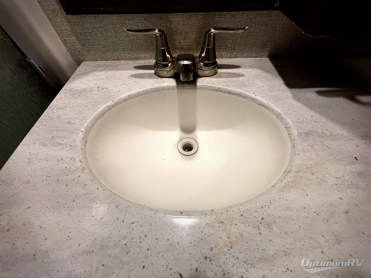 2020 Keystone Montana 3121RL Photo 8