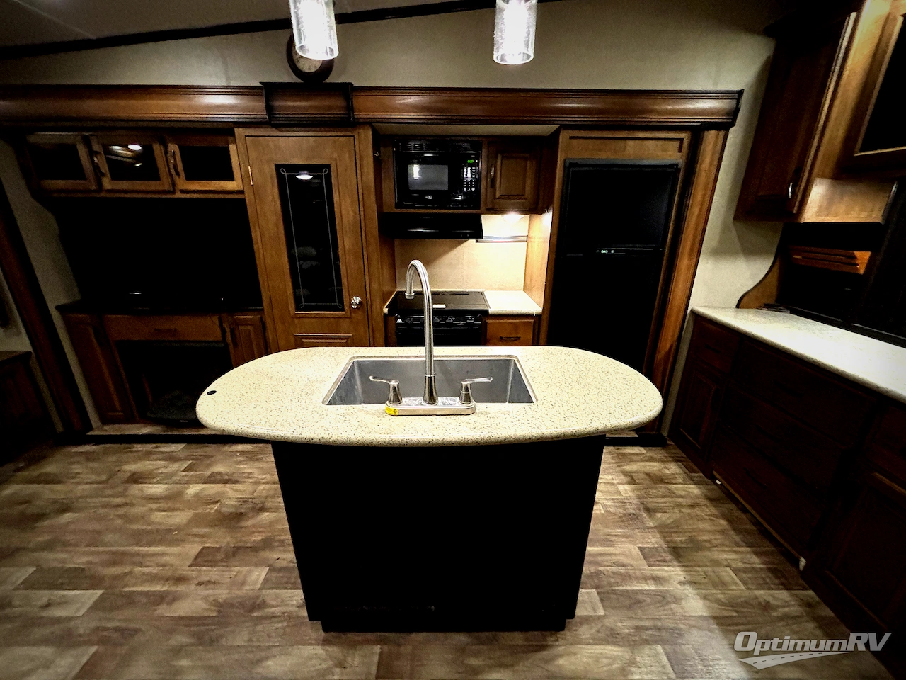 2016 Grand Design Reflection 303RLS Photo 6