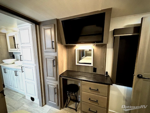 2022 Keystone Montana 3931FB RV Photo 3