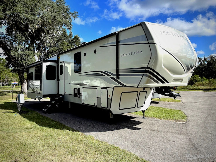 2022 Keystone Montana 3931FB RV Photo 1
