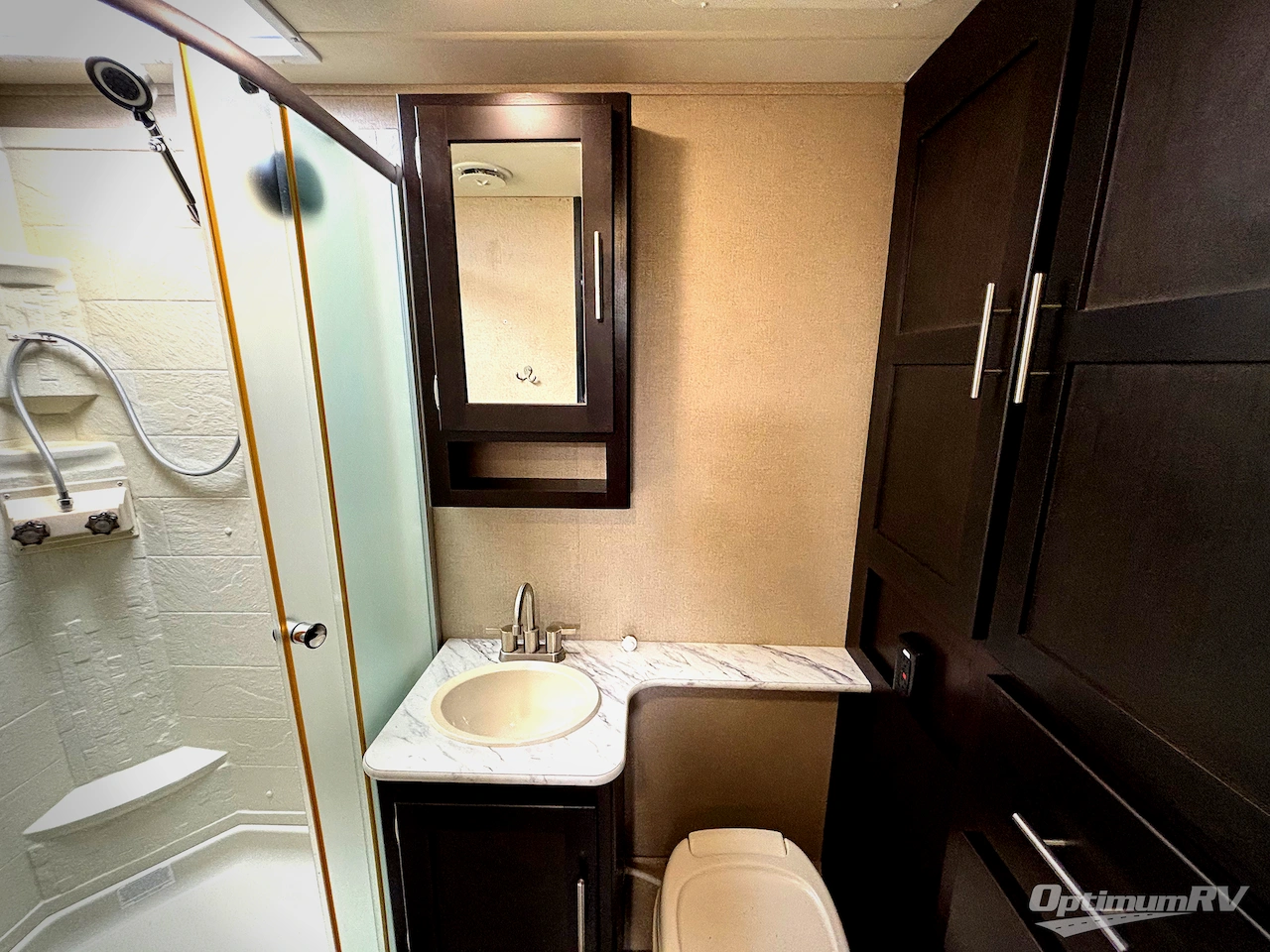 2017 Dutchmen Kodiak Express 201QB Photo 11