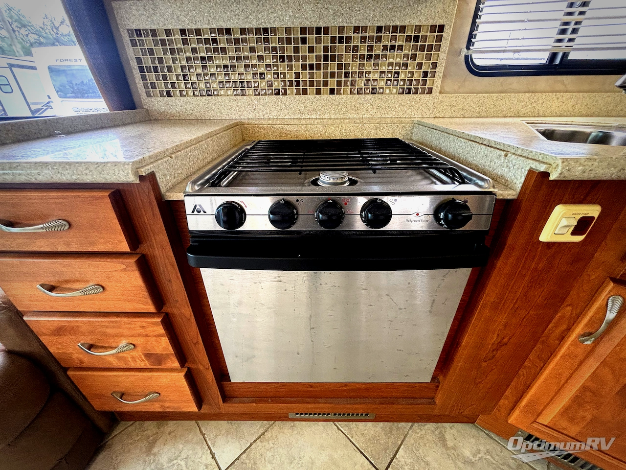 2008 Monaco Knight 40DFT Photo 22