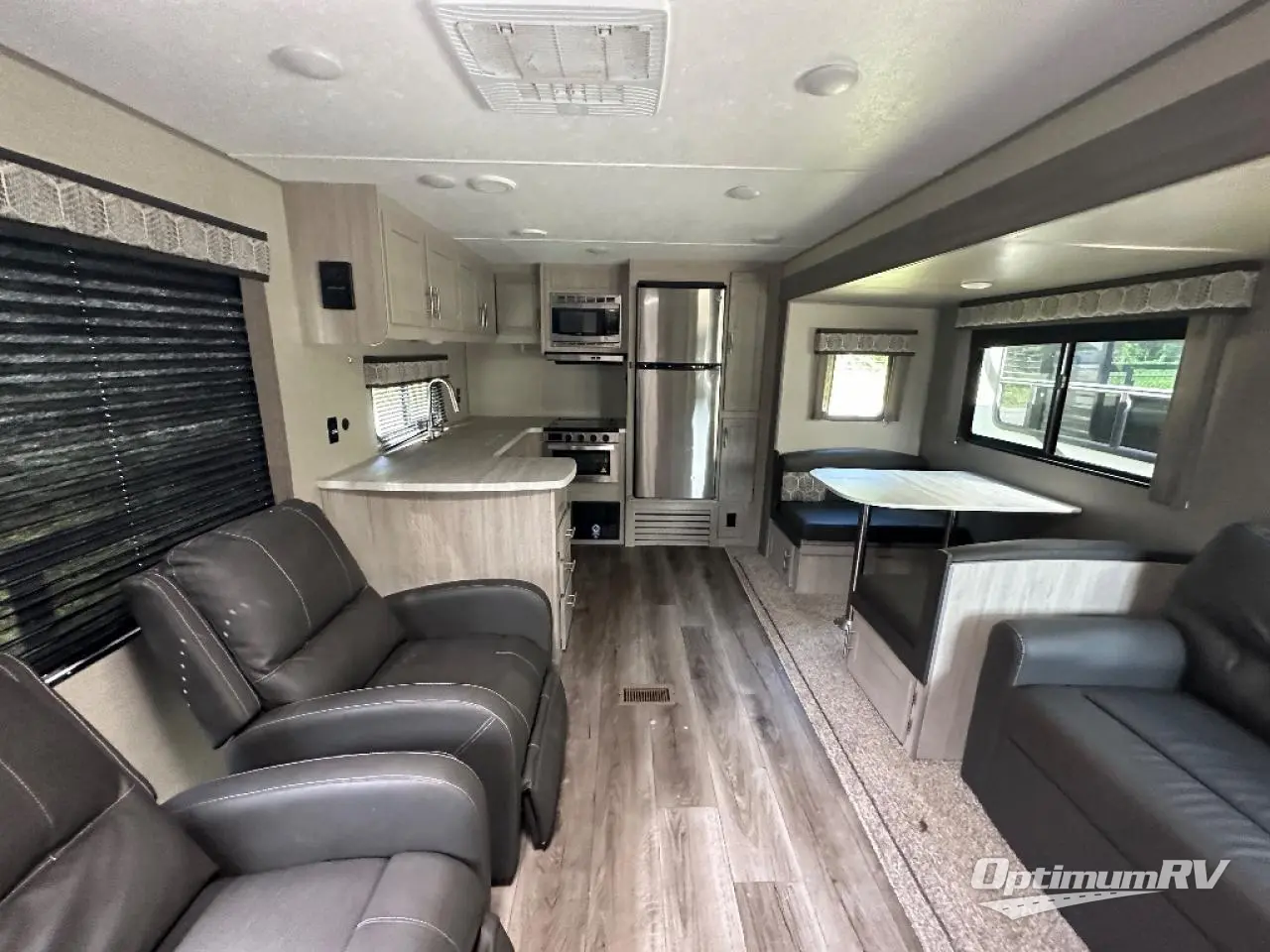 2022 Coachmen Catalina Legacy 283RKS Photo 4