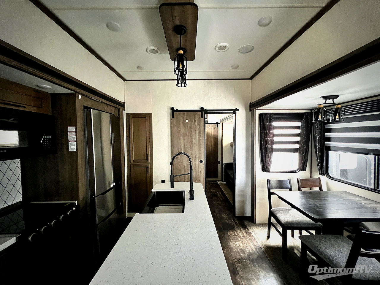 2021 Forest River Sabre 38DBQ Photo 4